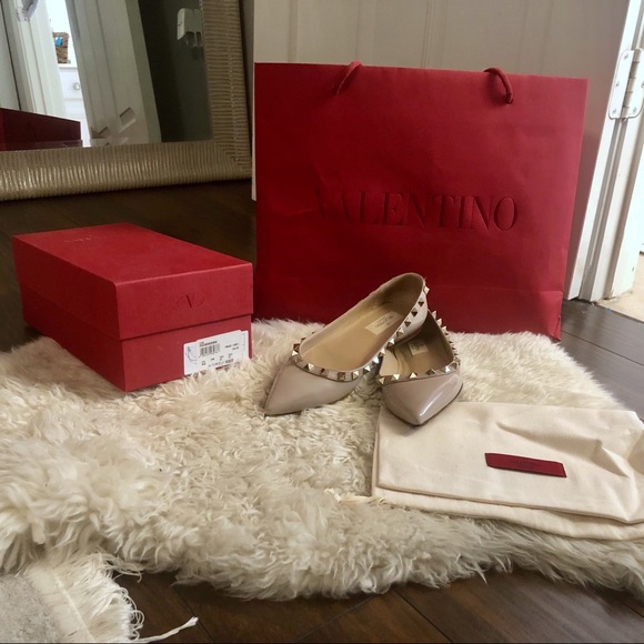‼️SOLD ‼️ Valentino Rockstud ballet flats - Picture 2 of 4